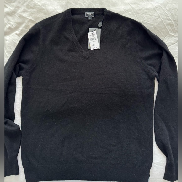Todd Snyder Cashmere V-Neck Sweater